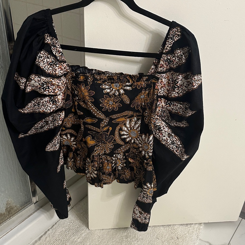 CeliaB Black and Brown Floral Blouse